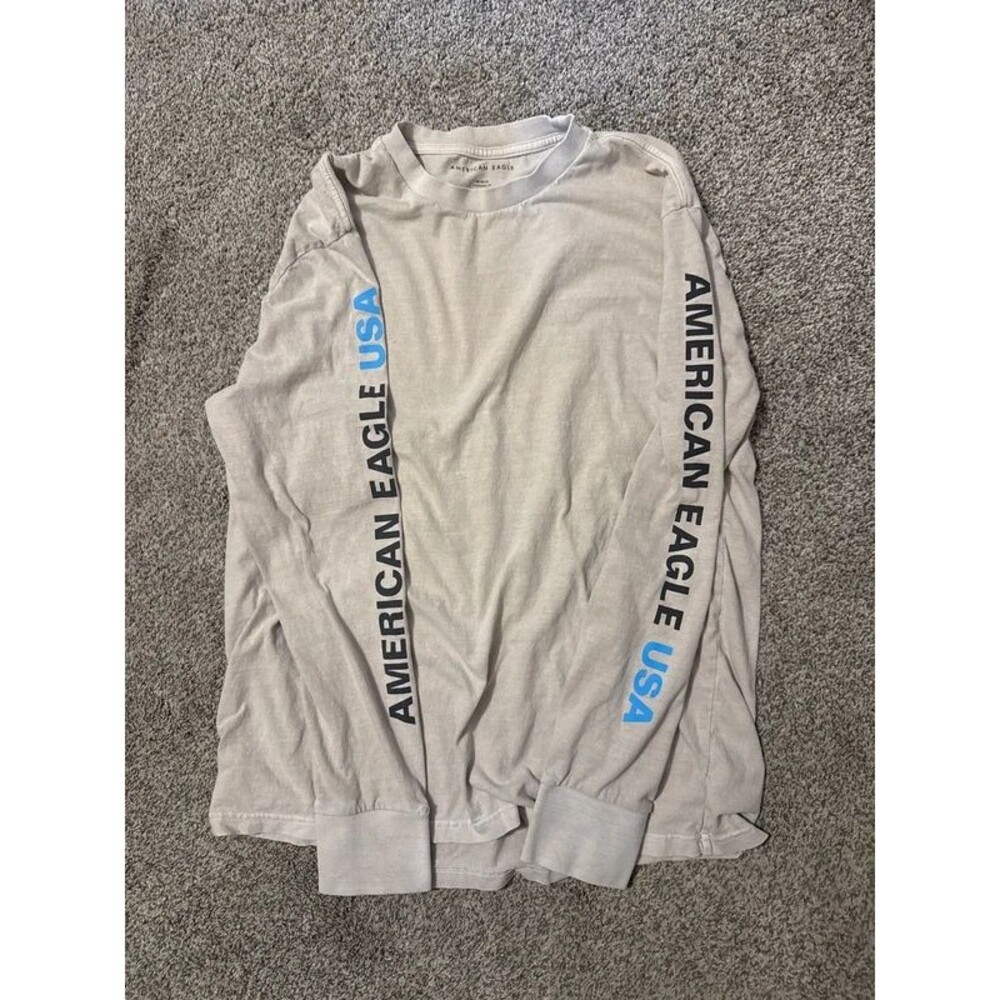 American Eagle Long Sleeve Tshirt